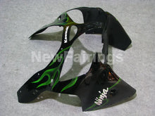 Load image into Gallery viewer, Black and Green Flame NINJA ZX 6R 00 02 Fairing Kit