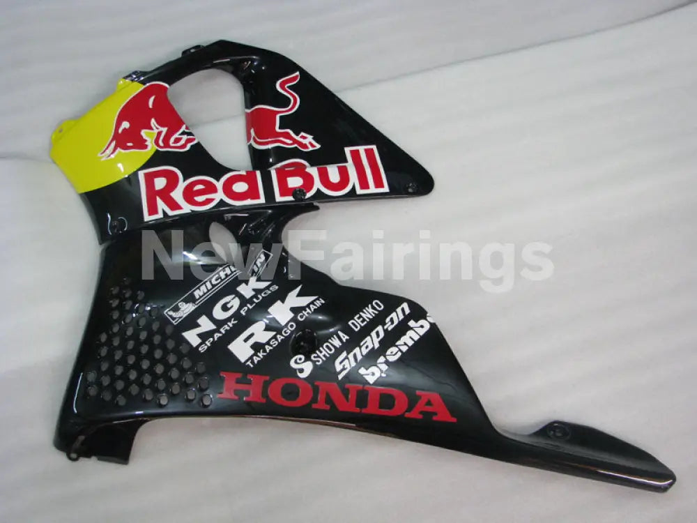 Black and Yellow Red Bull - CBR 900 RR 92-93 Fairing Kit -