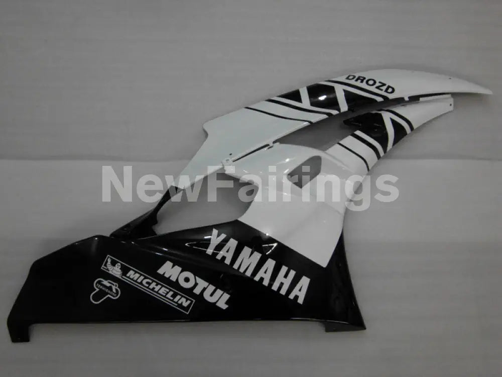 White and Black Factory Style - YZF-R6 06-07 Fairing Kit Vehicles & Parts > Vehicle Parts & Accessories > Motor Vehicle