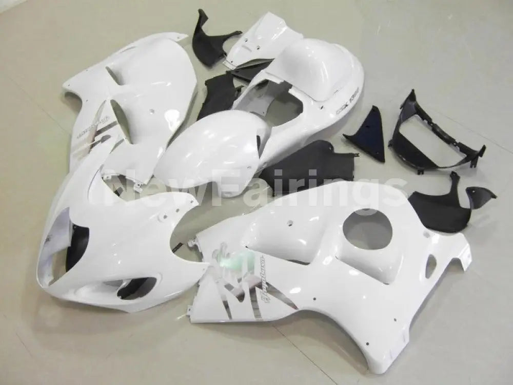 130pc Fairing Bolt Kit For Suzuki GSX1300R Hayabusa 1999-2007 – Silver Steel